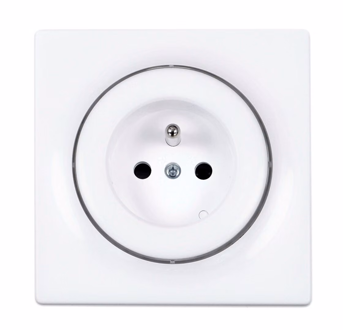 Fibaro Walli socket-outlet Type E White