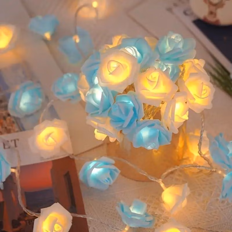 Catena luminosa a LED con 10 rose, lunghezza 2 metri, alimentata a batteria, colore rosa/blu/bianco