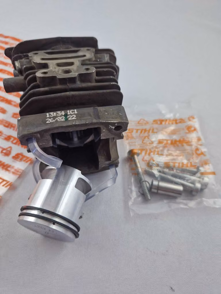 Cilindro originale STIHL + pistone Ø 38 mm 11390201203, MS 181