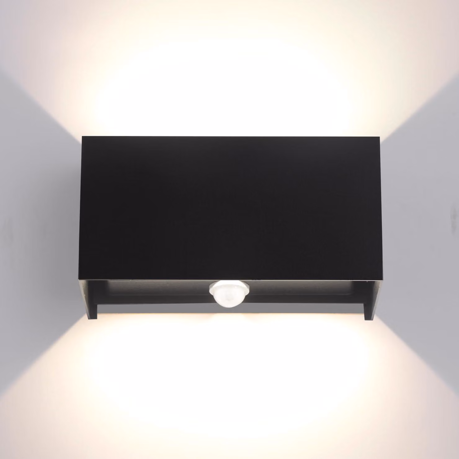 Lampada da parete a LED da 25 W con sensore di movimento, 4000 K, colore nero