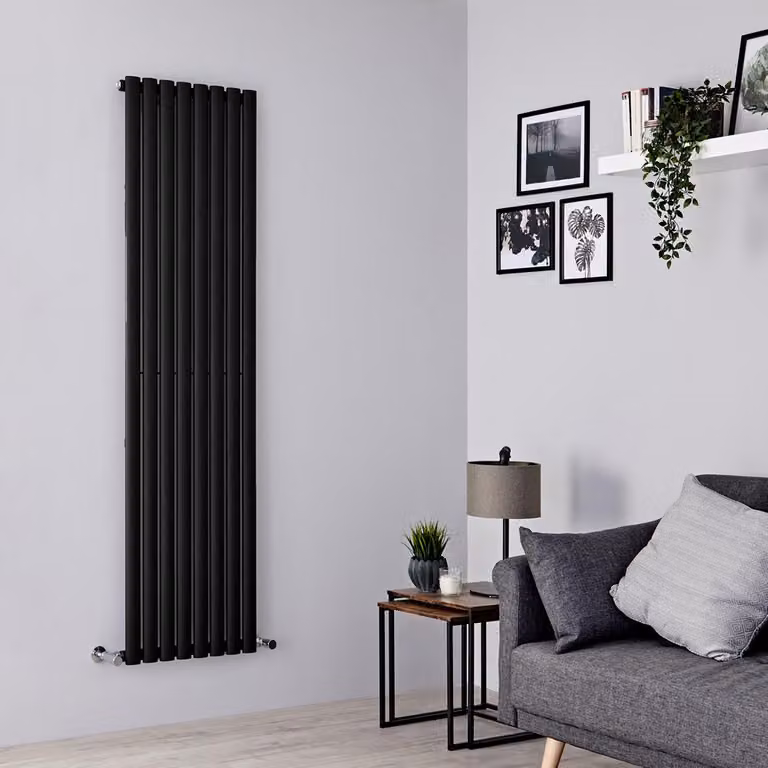 Radiatore Verticale Nero Opaco 940W 1780x472mm - Alta Resa - Design Moderno - Revive