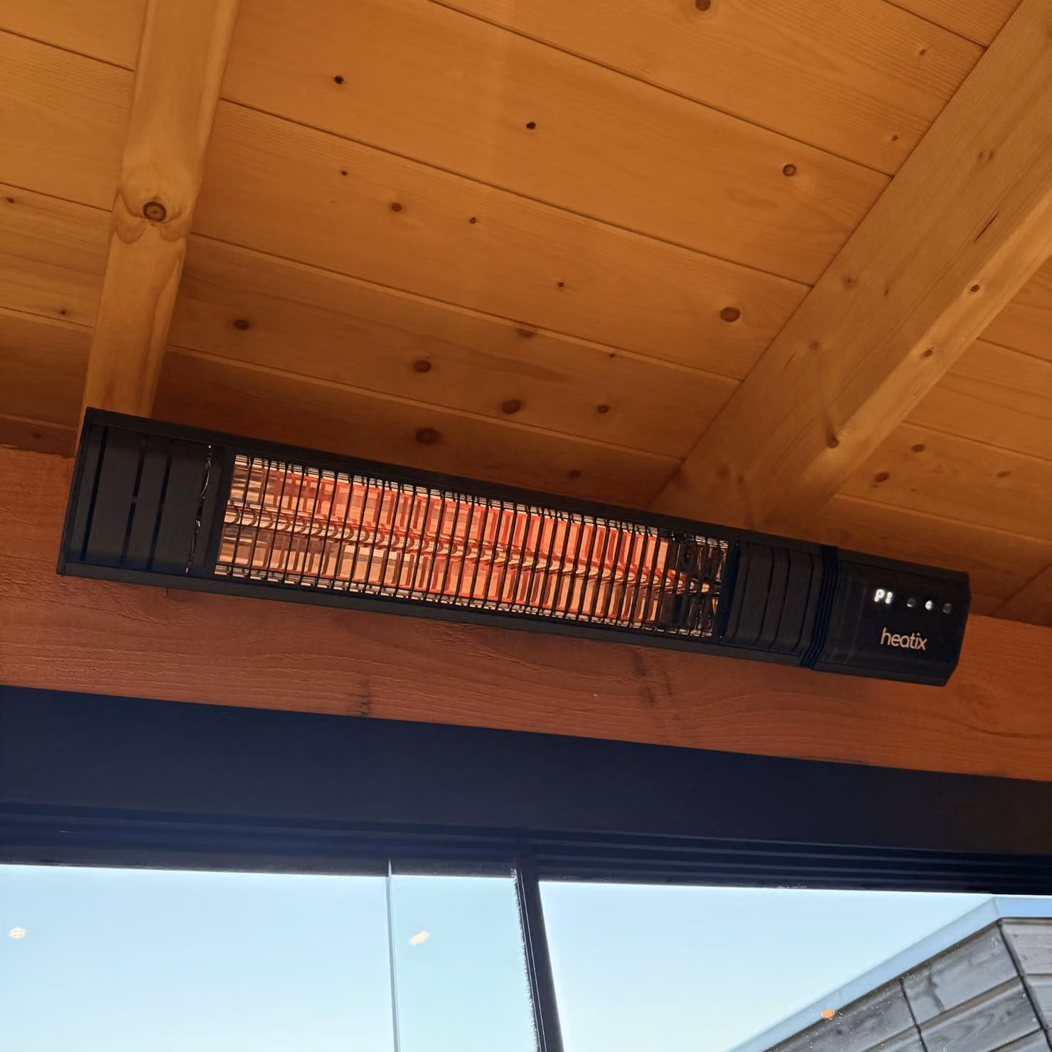 Riscaldatore da parete per esterni - 2000 W - Riscaldamento a infrarossi - Nero - Riscaldatore elettrico per esterni con controllo tramite app