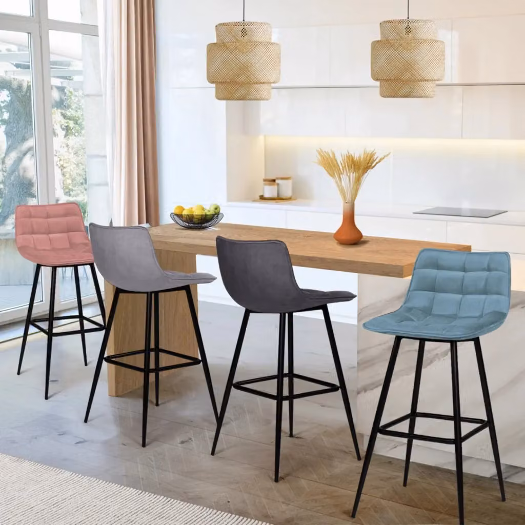 Set di 4 sgabelli da bar MADY IDMarket in velluto con struttura in metallo, colori blu pastello, grigio chiaro, grigio scuro e rosa – 2