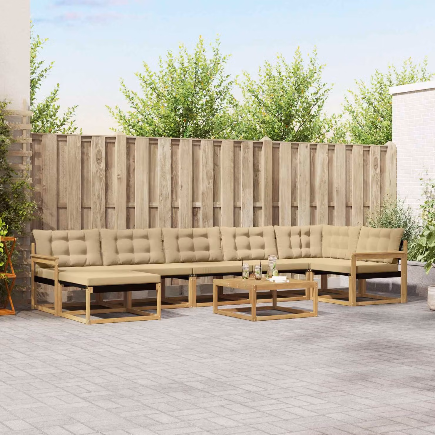 Set di divani da esterno vidaXL 8 pz in legno di acacia con cuscini bianco e beige