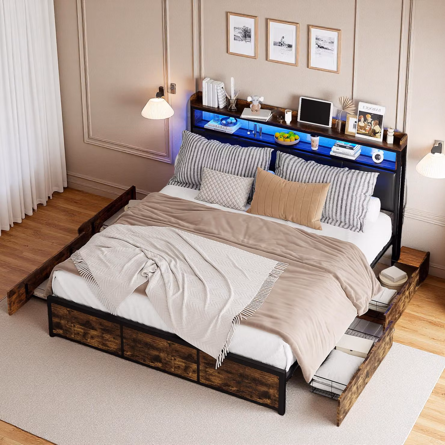 Letto matrimoniale 160x200 cm con struttura in metallo, testata inPoliuretanonero opaco con motivo tigrato e illuminazione LED integrata