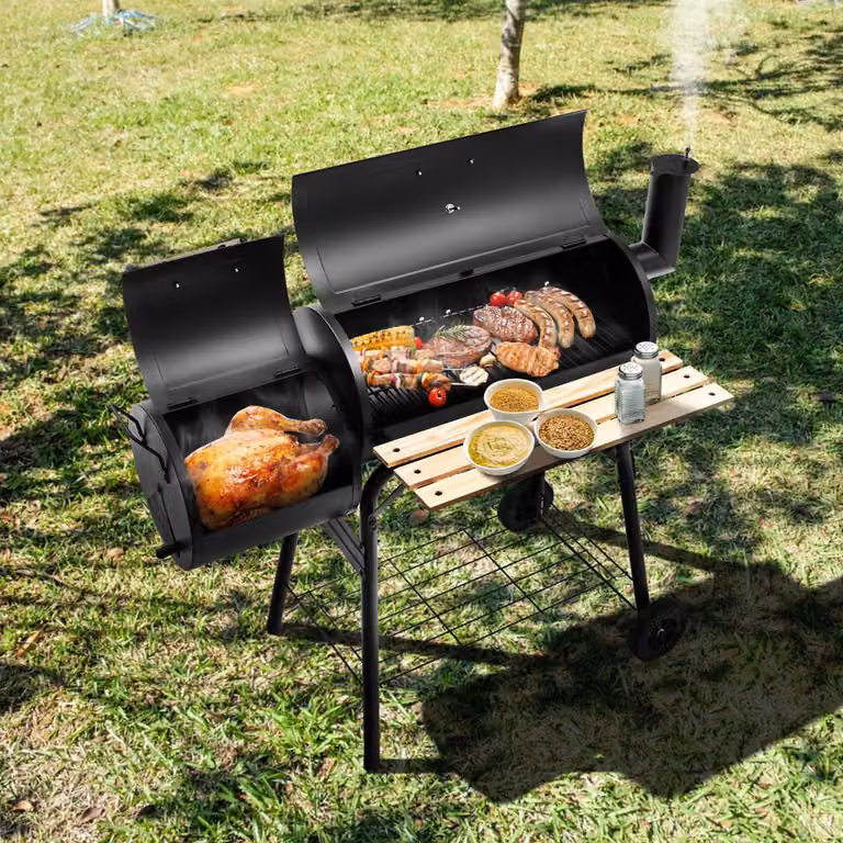 Barbecue a carbone con fumatore offset Costway nero con fornello laterale e termometro L: 115 cm, P: 65 cm, H: 108 cm