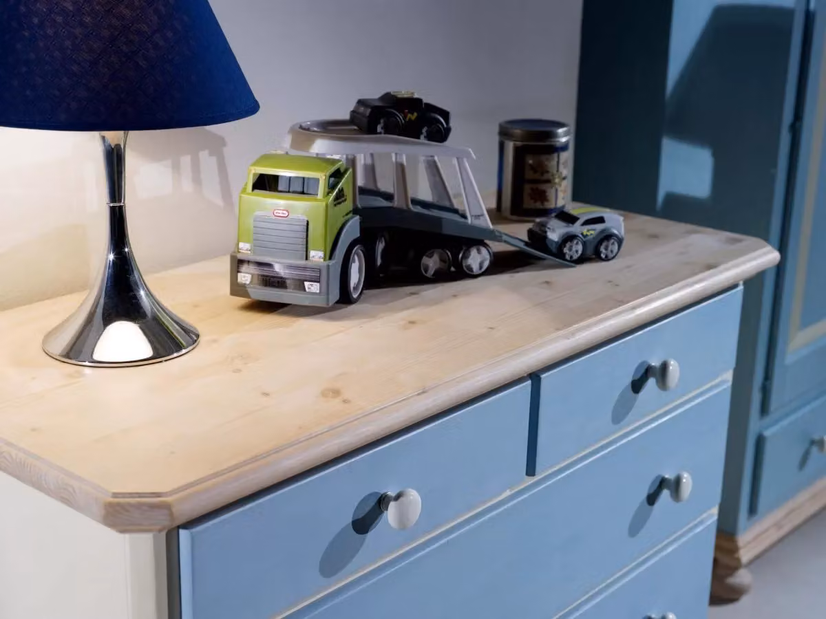 Comò con 5 cassetti in legno di abete Mobili 2G colore azzurro miele L: 118 cm, P: 52 cm, H: 99 cm – 2