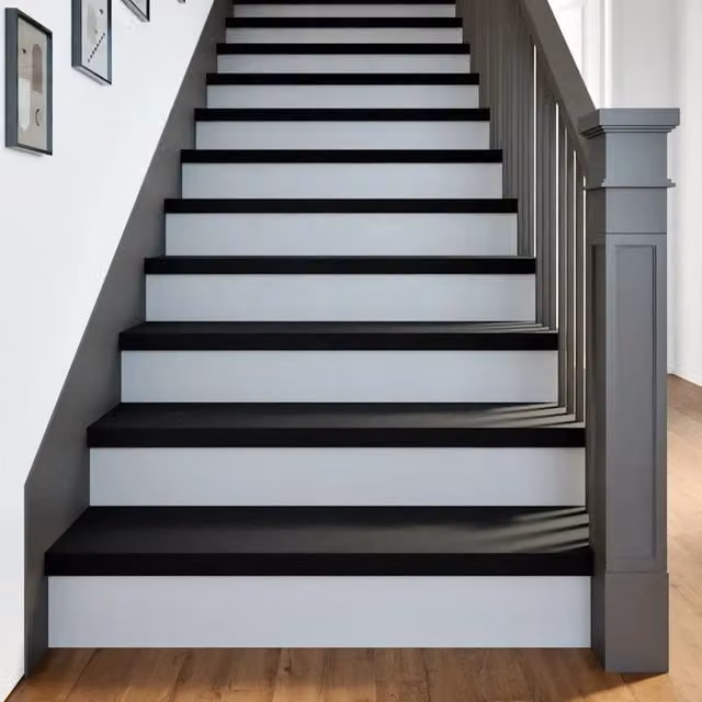 Set di 4 gradini in legno massello di rovere color marrone scuro vidaXL L: 90 cm, P: 25 cm, H: 2 cm