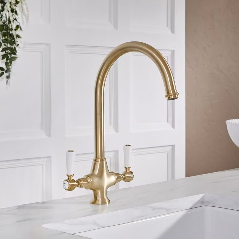 Miscelatore Tradizionale per Lavabo da Cucina - Oro Satinato