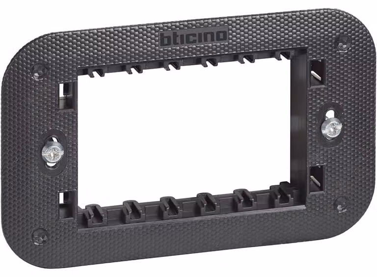 Supporto 3 moduli Bticino Living Now K4703