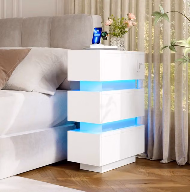 Set di 2 comodini stretti con 3 cassetti; USB e Type-C; LED; 20x40x59;5 cm; bianco