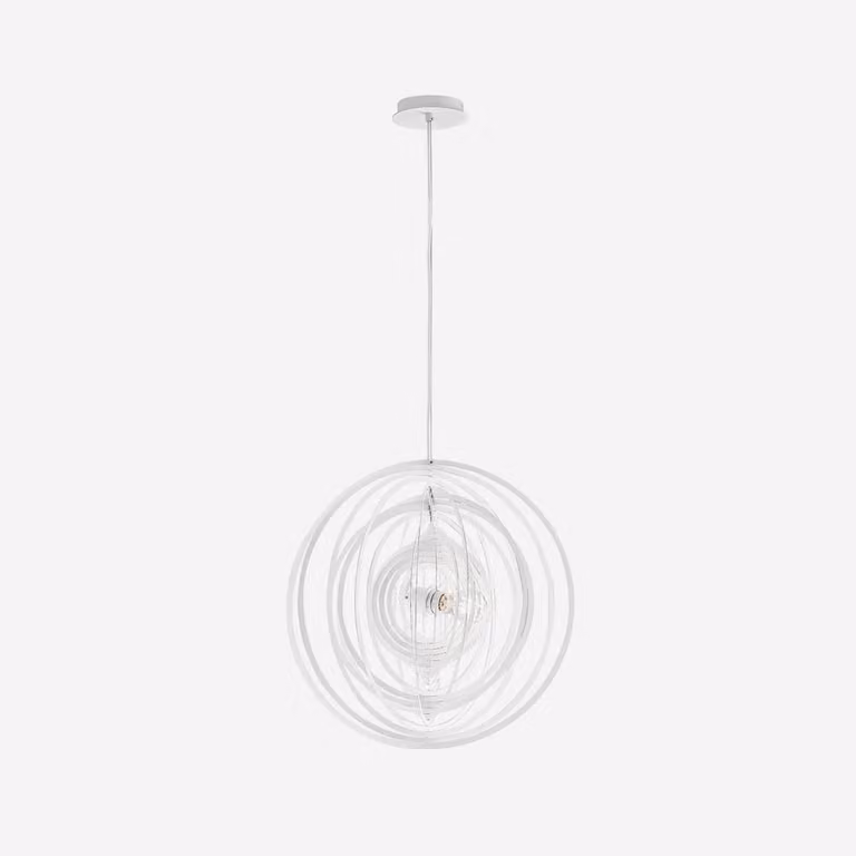 Lampada a sospensione CLUB, realizzata in metallo bianco, dimensioni 120 x 50 cm.