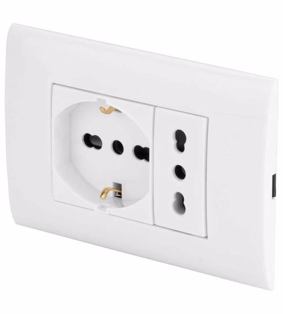 Placca elettrica combinata Poly Pool in tecnopolimero bianco con presa 2P+T 10-16A