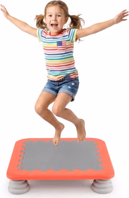 Mini trampolino elastico DESIGN IN rosso con piedini ammortizzanti per attività motoria e sensoriale – 1