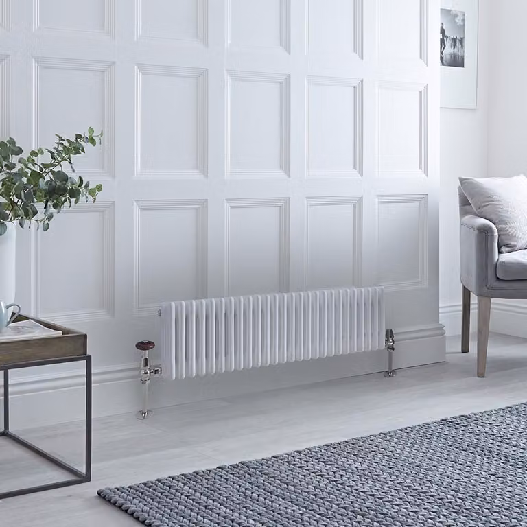 Radiatore Orizzontale Tradizionale a 4 Colonne - 300 x 1190mm - Bianco - Regent