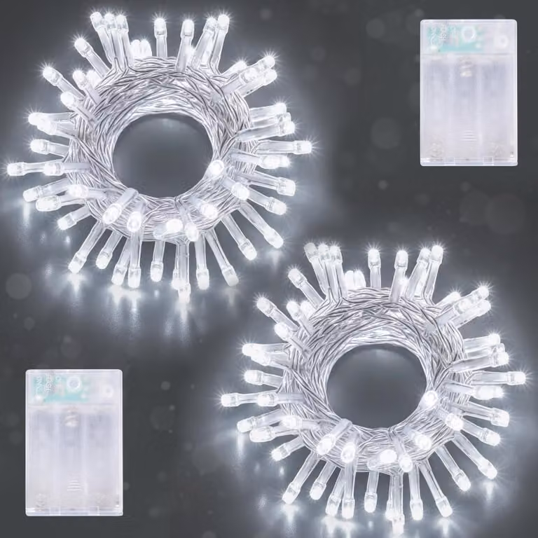 Catena luminosa a LED, 5 metri, 50 LED, luce bianca fredda, alimentazione a batteria, con timer