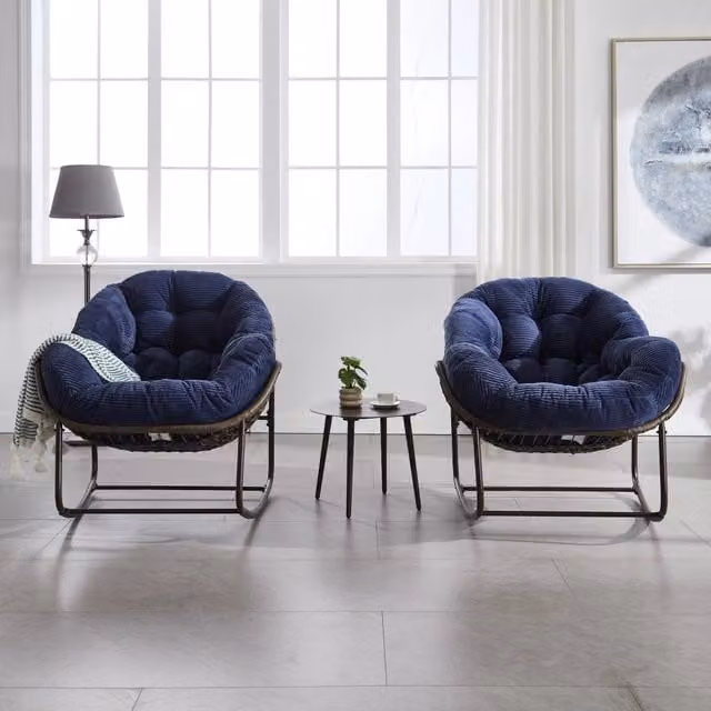 Sedia a dondolo WISHDOR in rattan sintetico e metallo con cuscino imbottito, blu navy, H 90 x L 78 x P 78 cm