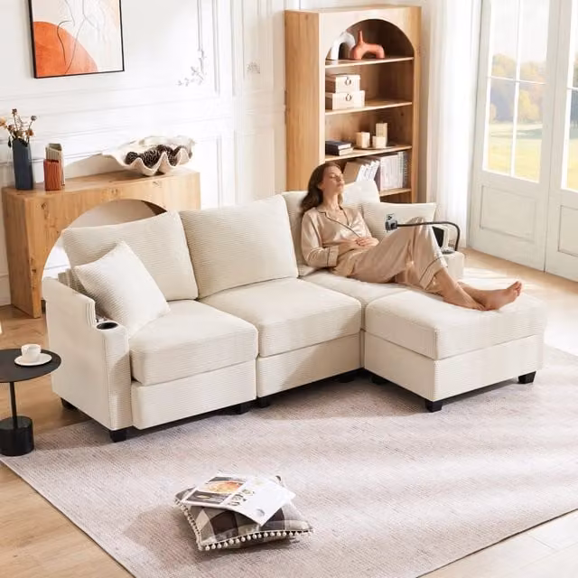 Divano Angolare 3 Posti con Poggiapiedi ¨C MINIMAL ¨C Beige, Braccioli, Cuscini