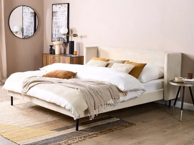 Letto Beliani moderno in velluto beige con rete a doghe e gambe nere L/P: 180 x 200 cm