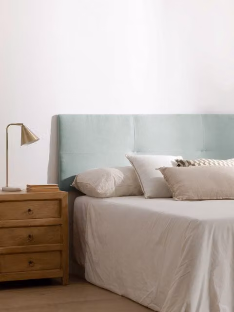 Testiera Ilan Kenay Home imbottita in tessuto verde menta per camera da letto