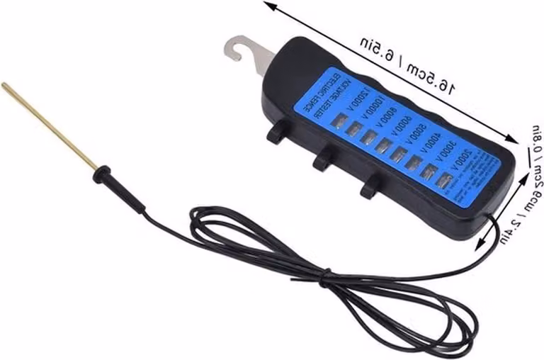 Verificatore di tensione per recinzioni, con un campo di misurazione da 2000 a 12000V, dotato di 8 lampade indicatori a neon, ideale per aziende agricole, giardini e strutture per animali