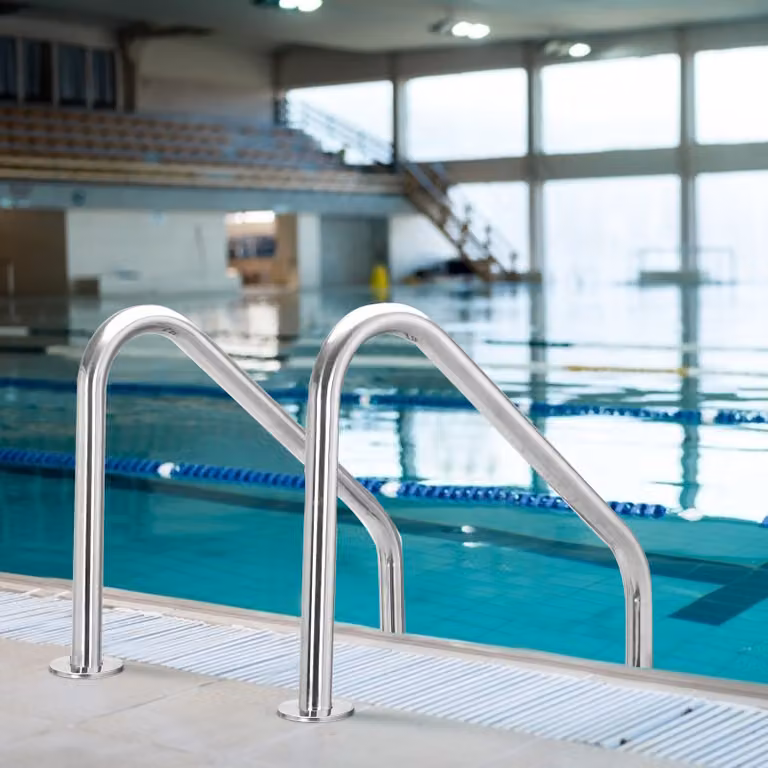 Scaletta per piscina Costway in acciaio inox color argento con 3 gradini antiscivolo e corrimano per piscine interrate
