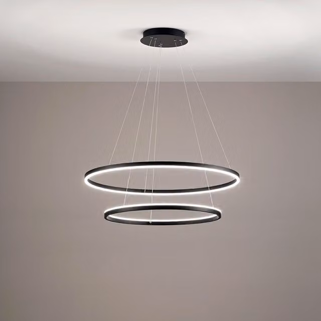 Lampadario a sospensione LED Giotto Fabas Luce, design moderno ad anello, dimmabile e regolabile in altezza, disponibile in nero, bianco o grigio – 3