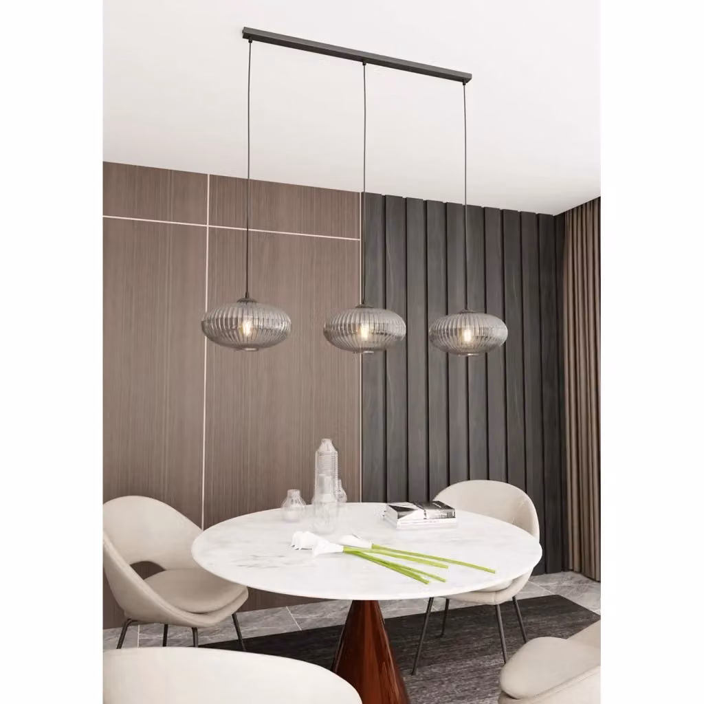 Lampadario a sospensione Suchos Luceart-Classic con 3 luci in acciaio nero e paralumi plissettati in vetro fumè grigio – 2