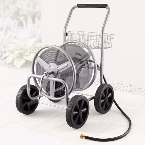 Carrello avvolgitubo VEVOR in acciaio color argento con 4 ruote per fino a 91 m di tubo da 1,6 cm