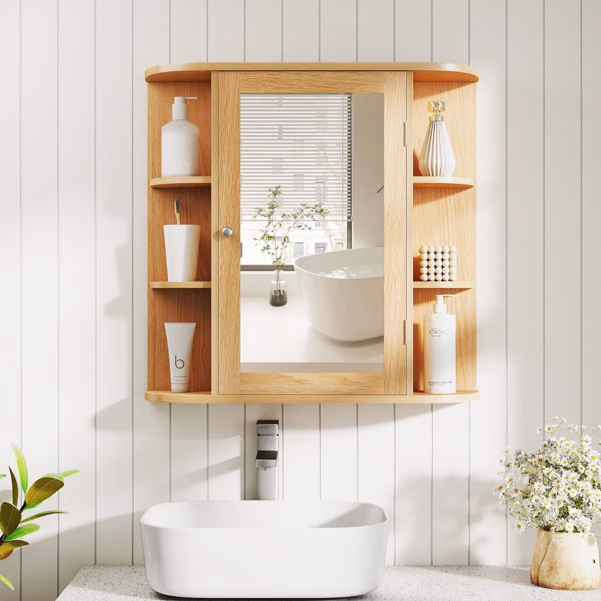 Armadietto da bagno con specchio e mensole regolabili Costway in legno naturale, modello moderno da appendere al muro