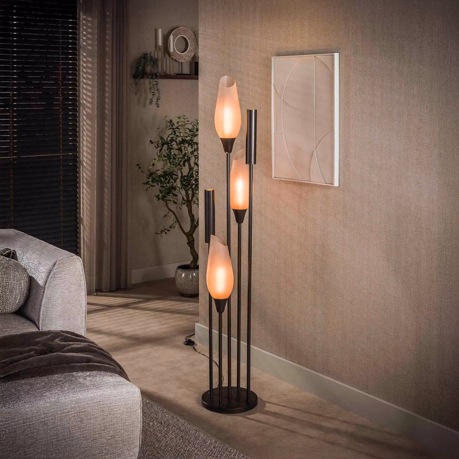 ZIJLSTRA Lampada da terra Cocoon, Crema / Ambra, Soggiorno / Sala da pranzo, Vetro, Scandinavo, Lampada da terra
