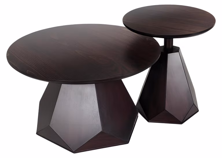 Eleganter brauner Couchtisch aus Holz im klassischen Stil