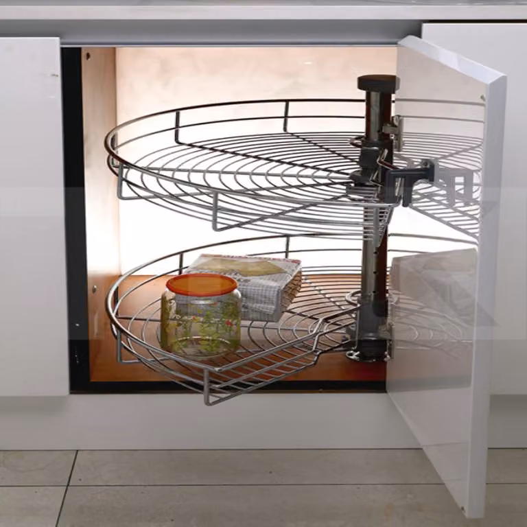 Organizzatore girevole per armadietti da cucina - Rotazione di 270 gradi - 2 ripiani - Realizzato in ferro - Colore argento - Ideale per angoli