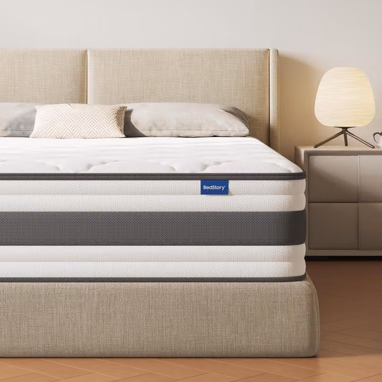 Materasso BedStory 90x200 cm, materasso a molle insacchettate, altezza 26 cm, modello H4 con strato di comfort