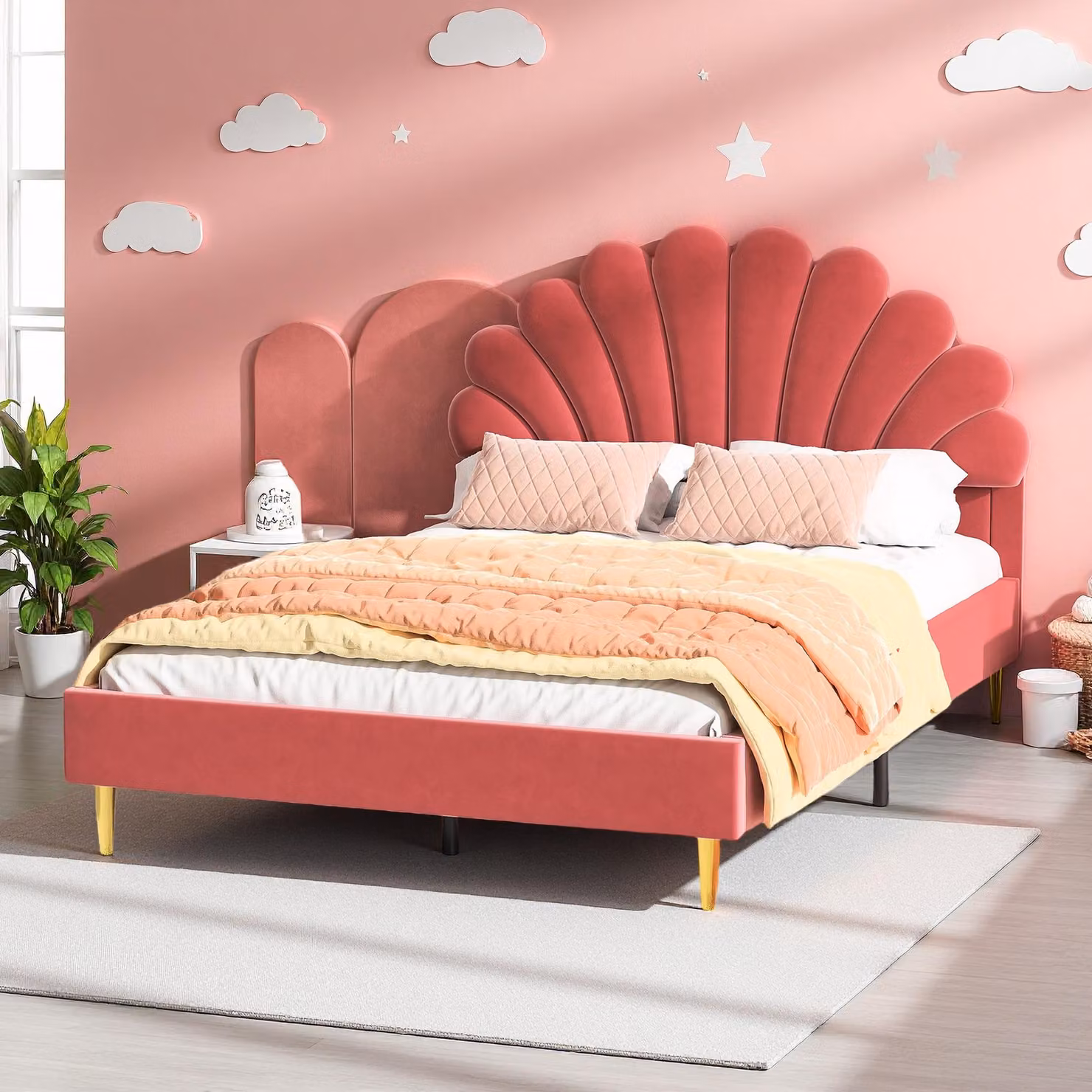 Letto imbottito Fortuna Lai 140x200 cm per bambina, con testata a fiori e rete a doghe, legno massiccio, velluto, rosso