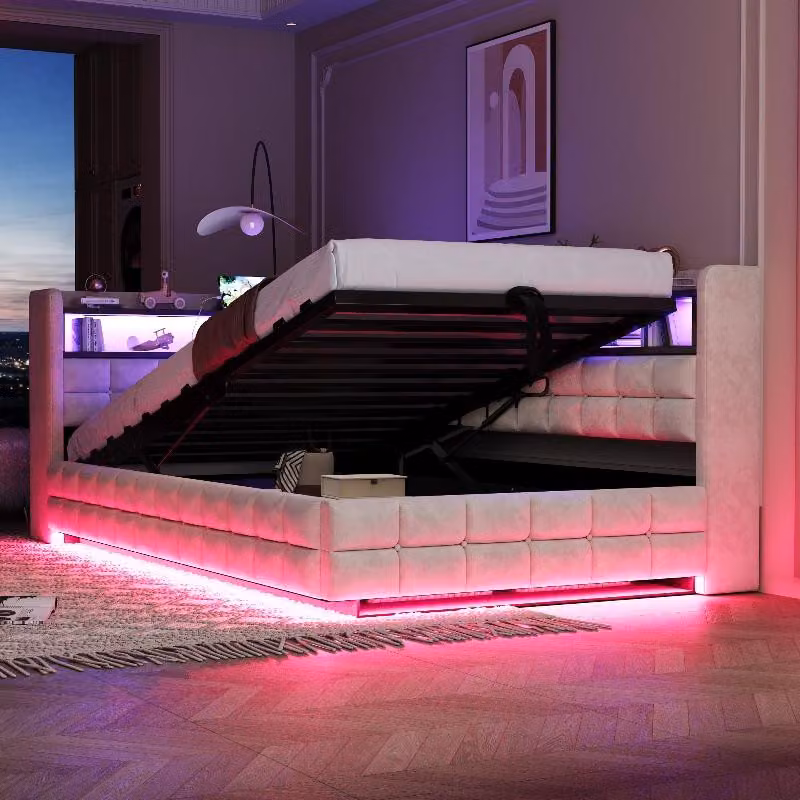 Divano letto 90x200 cm con vano contenitore a pistone idraulico, mensole in legno, striscia LED, presa di corrente, porte USB e di tipo C, rivestito in velluto color beige