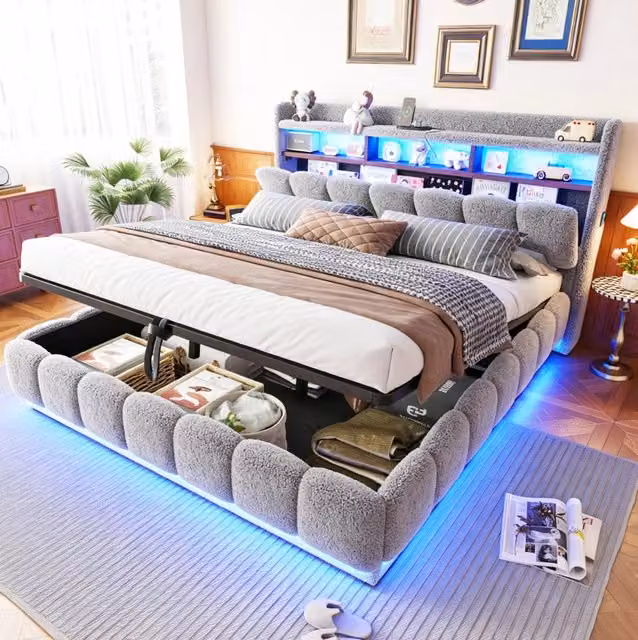 Letto imbottito MODFU con contenitore idraulico, illuminazione LED, porte USB e prese, tessuto bouclé grigio, L/P: 180 x 200 cm
