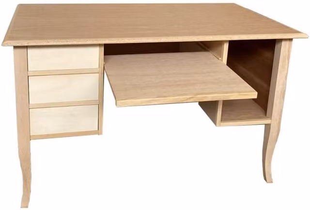 Scrivania classica da ufficio Mobili 2G in legno di pino grezzo con 3 cassetti L: 130 cm, P: 75 cm, H: 81 cm