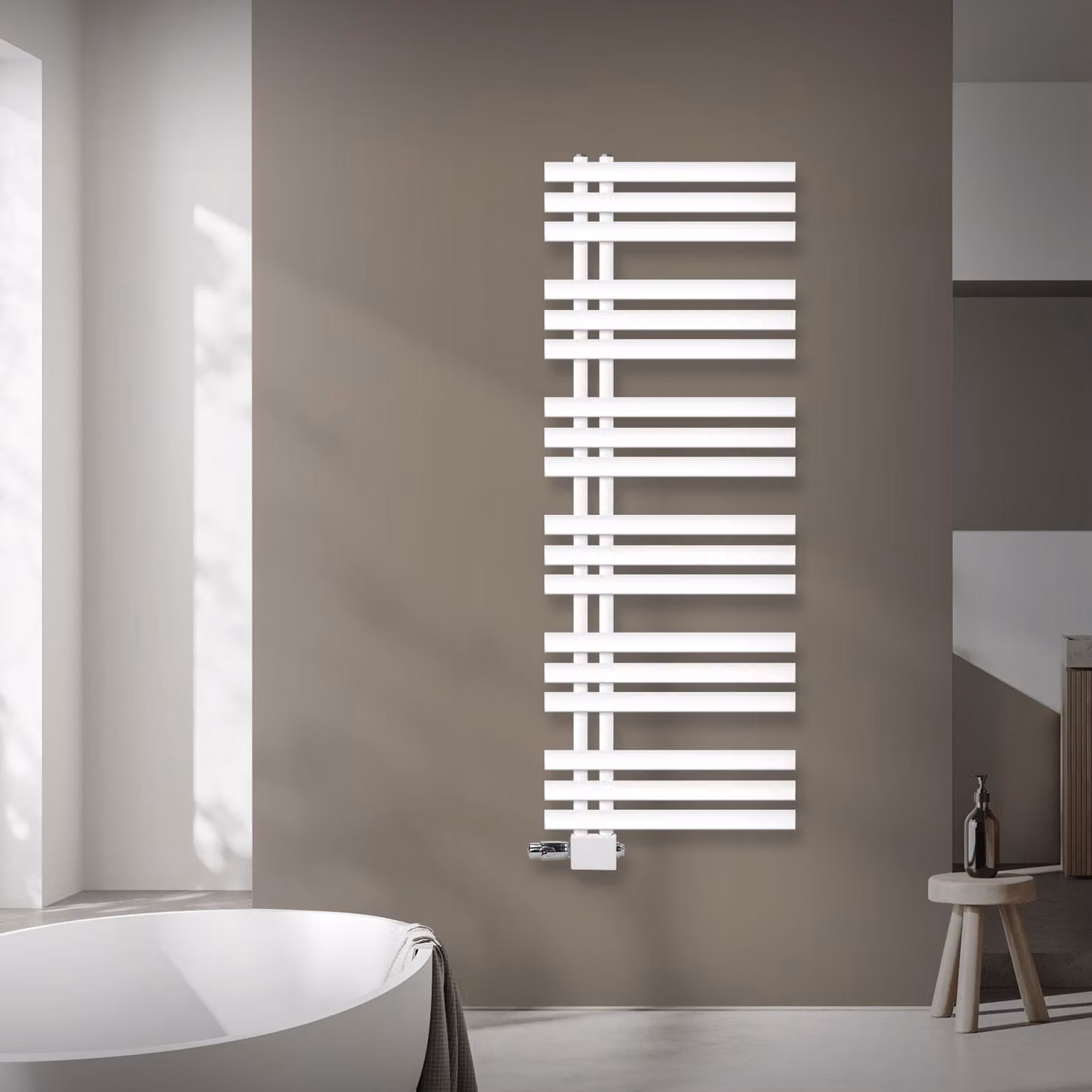 Radiatore da bagno LuxeBath Design, 500x1400 mm, bianco, set di collegamento termostatico ad angolo universale e passante, senza elemento riscaldante