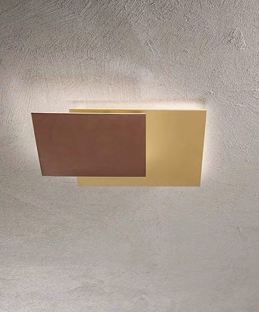 Applique a parete LED orientabile Oro/Marrone Metallizzato 48W, design moderno in metallo e alluminio con diffusore in acrilico - Perenz