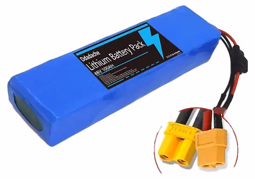 Batteria agli ioni di litio, alta capacità 100000 mAh, configurazione 48V, connettori XT60-XT30