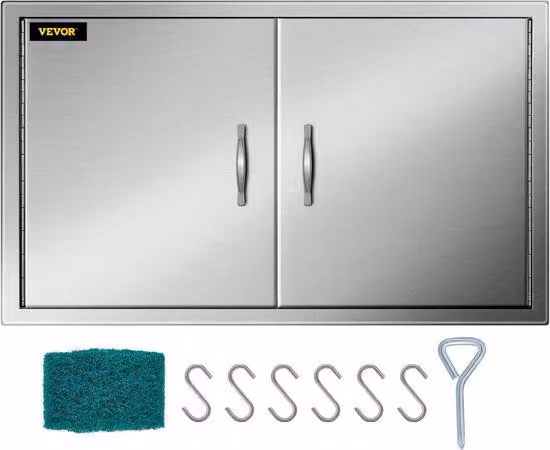Porta di uscita in acciaio inossidabile con doppia cucina esterna e finitura argento, dimensioni 99x66 cm.