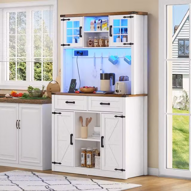 Mobile bar REDOM in stile rustico con ante in vetro, illuminazione LED integrata e prese, in MDF marrone e bianco