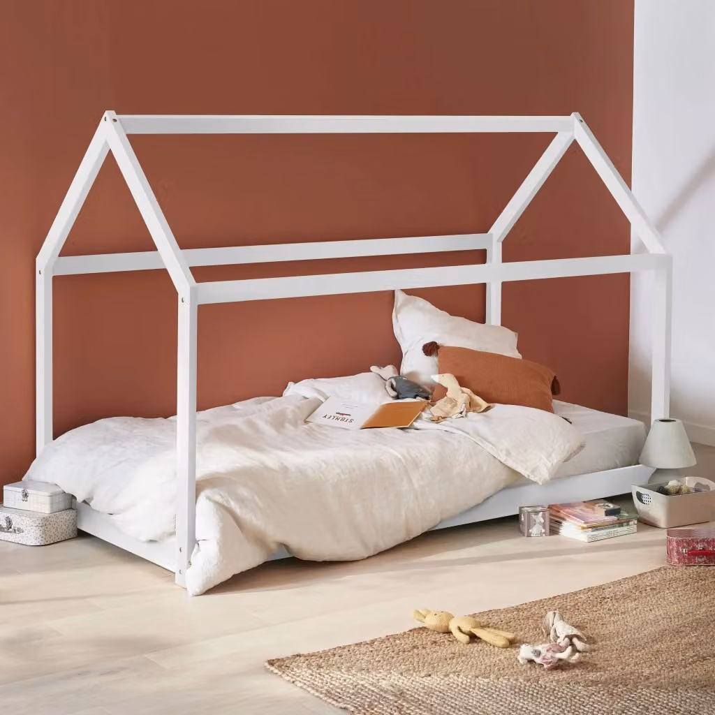 Letto a capanna per bambini Sweeek in legno di pino bianco con rete a doghe, 90x190 cm – 2