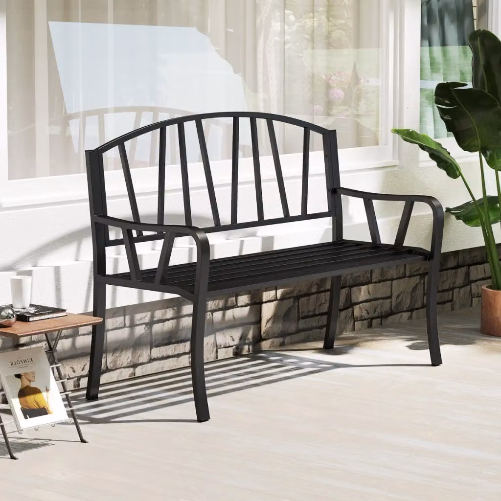 Panchina da giardino moderna in metallo nero con braccioli, L: 129 cm – 2