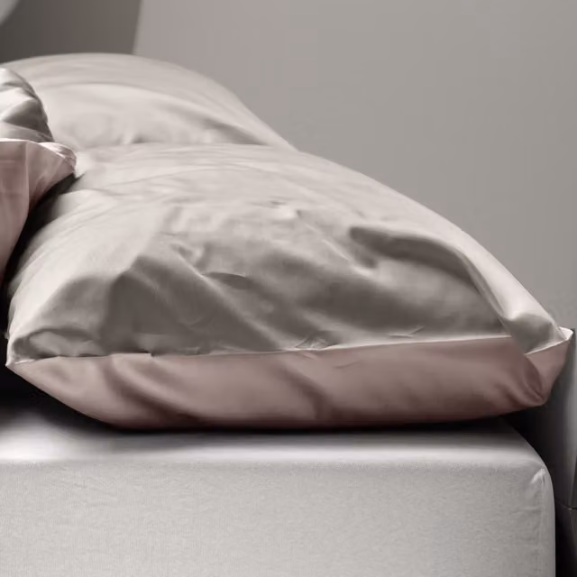 Federa copricuscino reversibile DaunenStep Oasi Kiss in cotone mako satin grigio 50 x 80 cm