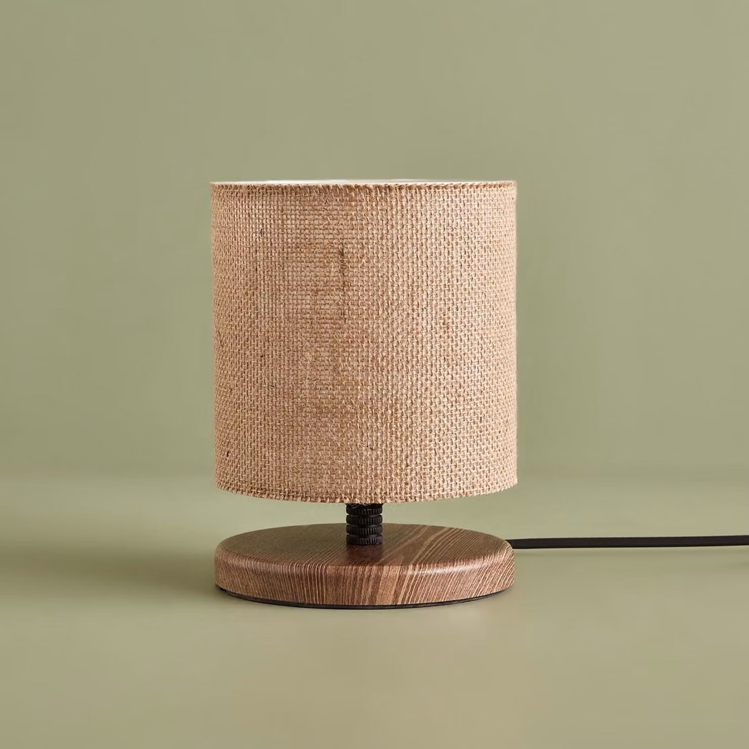 Opviq, lampada da tavolo di alta qualità, beige, altezza 22 cm | 100% tessuto, base in legno, diametro del paralume: 15 cm, attacco E14, max. 40 W | Design rustico per interni moderni.