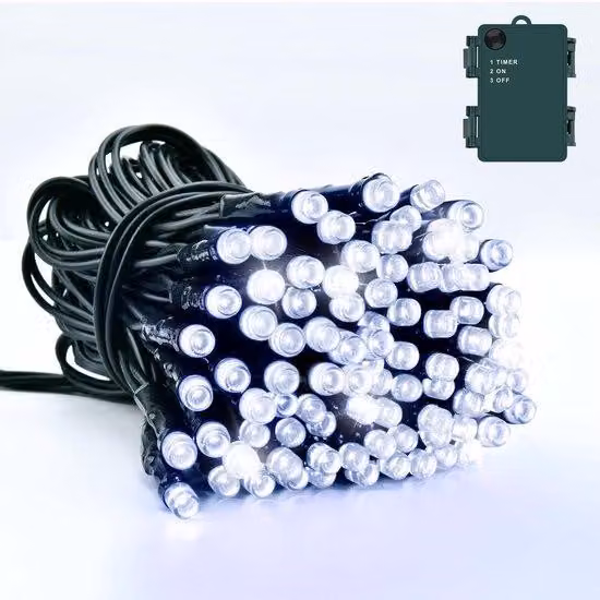 Catena luminosa LED Ibenzoa® (luce bianca fredda), 5 metri, 50 LED, alimentata a batteria con timer, filo di rame flessibile, scatola batteria IP65, per interni ed esterni