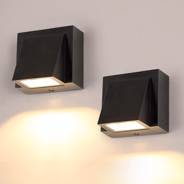 Set di 2 luci da parete a LED per esterni, 5W, tecnologia COB, grado di protezione IP65, luce bianca calda 3000K