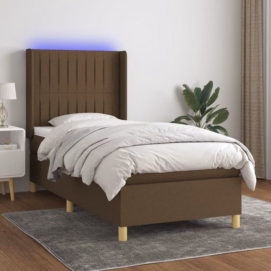 The Living Store Letto a molle con materasso e LED in tessuto marrone scuro 80x200 cm